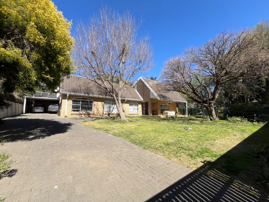 4 Bedroom Property for Sale in Waverley Free State
